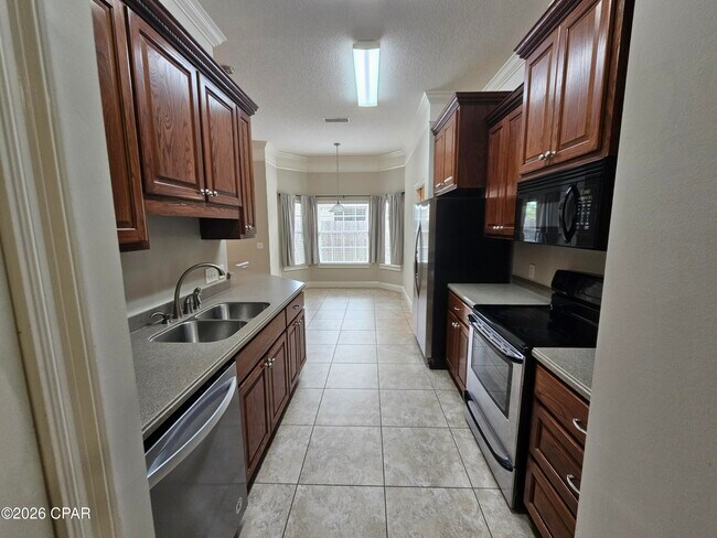 Building Photo - 4501 Bylsma Cir
