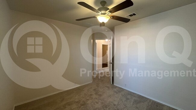 Building Photo - 3003 Elderberry Dr