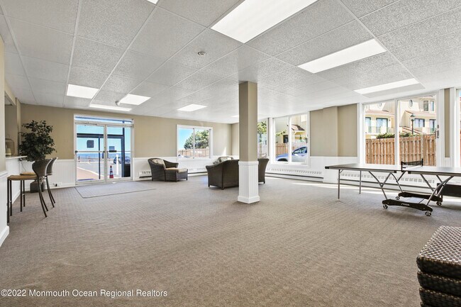 Building Photo - 675 Ocean Ave N