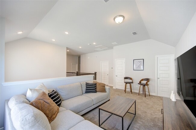 Building Photo - 4110 Sherman Oak Ln