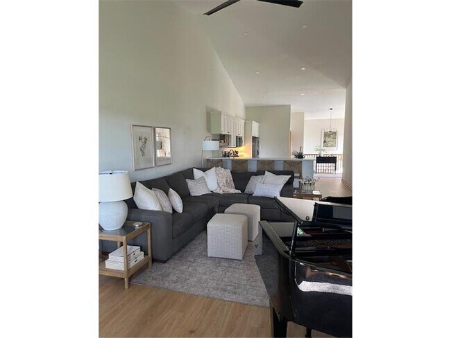 Building Photo - 3933 93rd Ave N