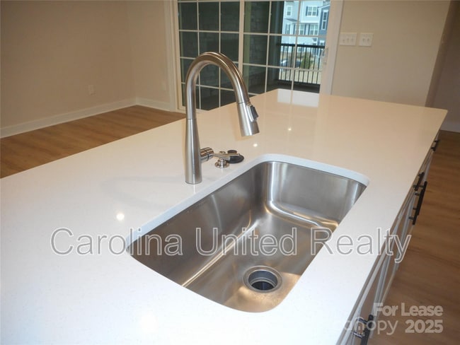 Building Photo - 3033 Matthews-Indian Trail Rd