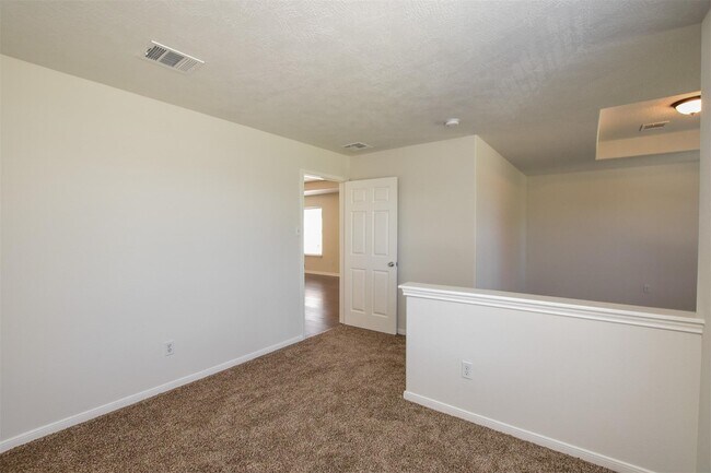 Building Photo - 19014 Prairie Bluff Dr