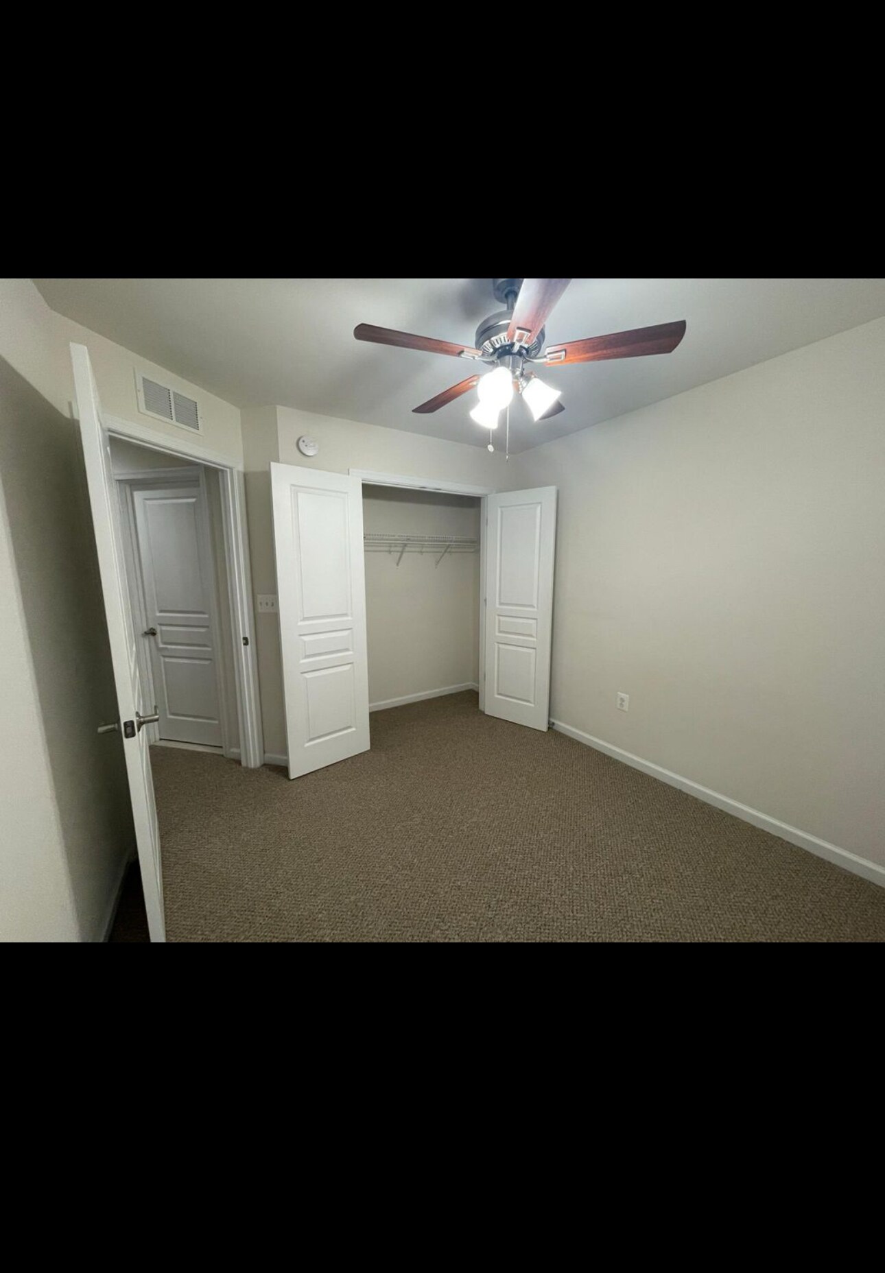 Building Photo - 8322 Heritage Crossing Ct