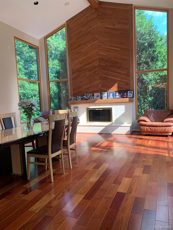 Building Photo - 3266 Montmarte Cir