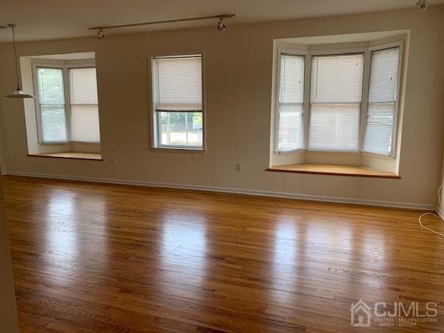 Building Photo - 541 Middlesex Ave