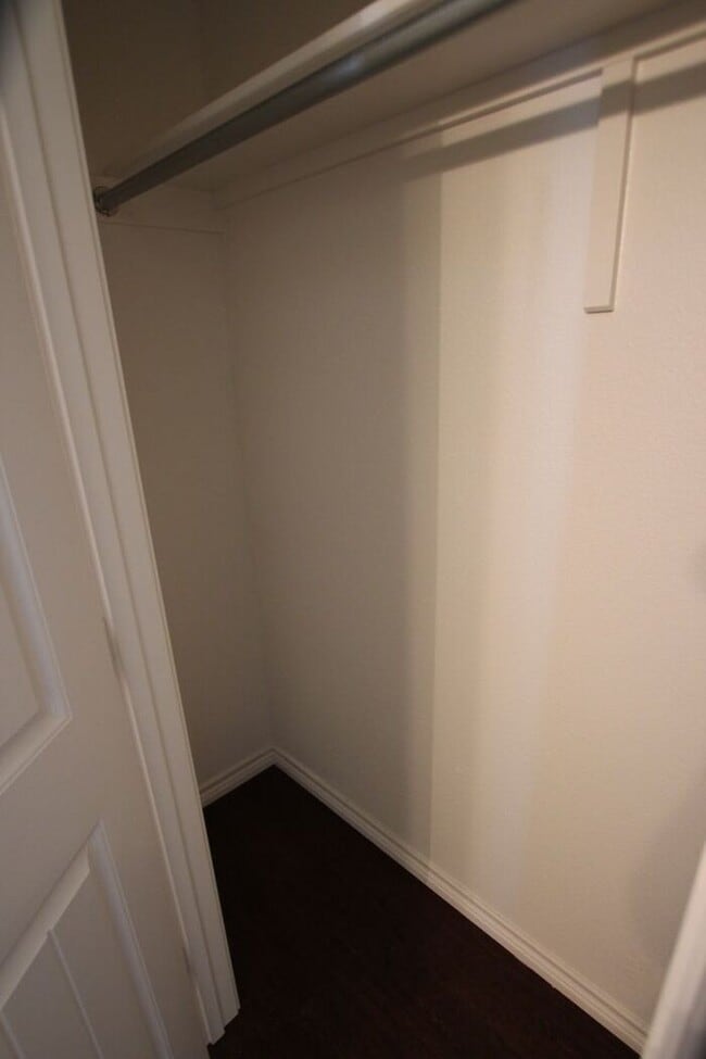 Building Photo - COMING SOON! - Gorgeous 3 Bedroom Home in ...