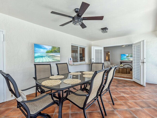 Building Photo - 510 106th Ave N