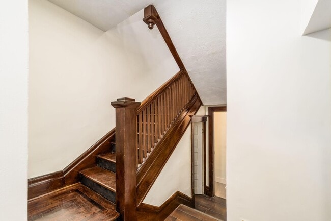 Building Photo - 61 Sherman Ave