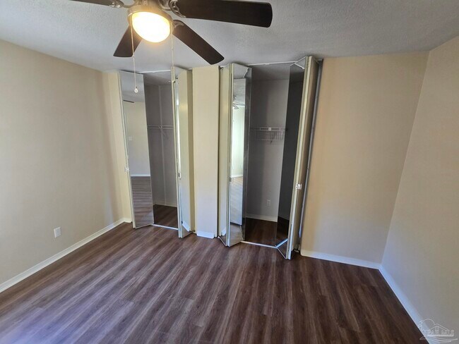 Building Photo - 2303 W Michigan Ave