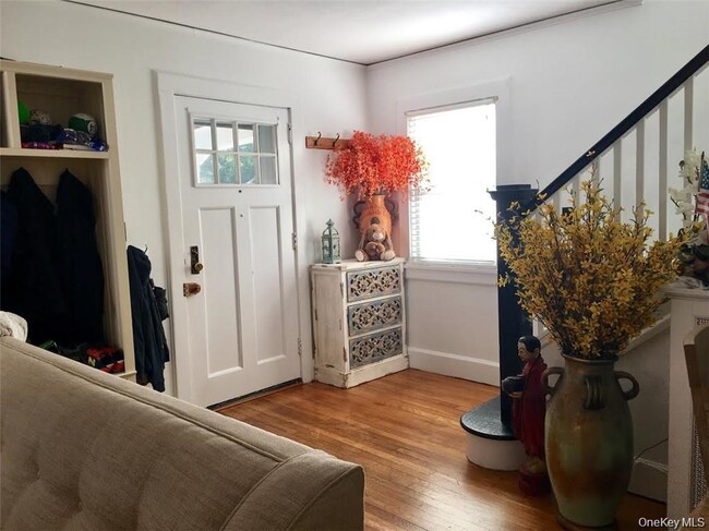 Building Photo - 86 Brown Rd