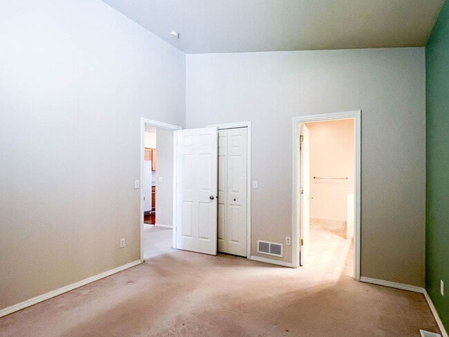 Building Photo - 6733 Snow Goose Cir
