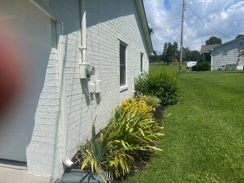 Building Photo - 5709 Joseph Dr