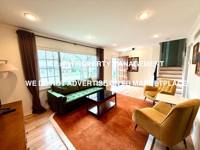 Building Photo - 9602 Hayes Dr