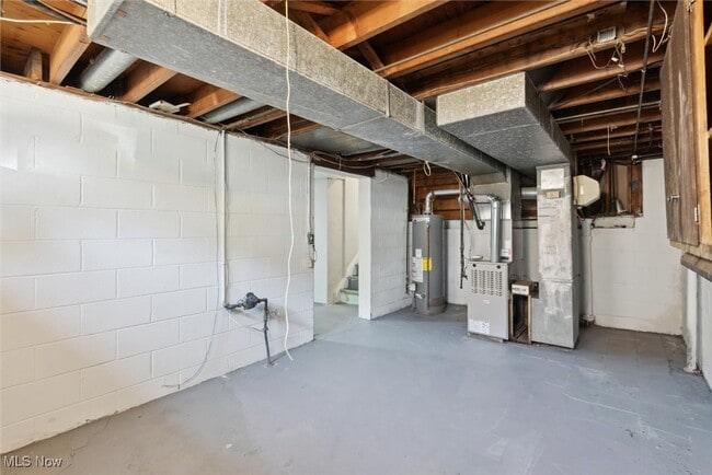 Building Photo - 5951 Marra Dr