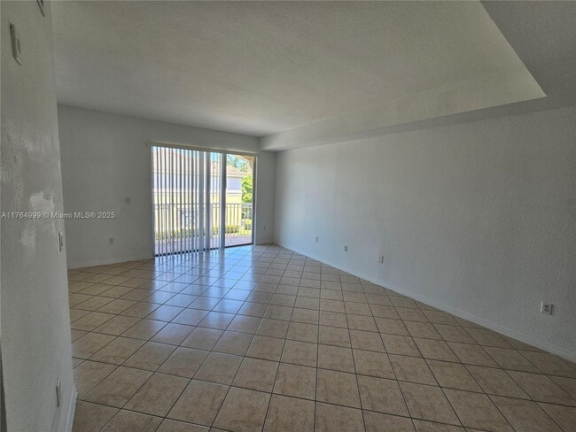 Building Photo - 8882 W Flagler St