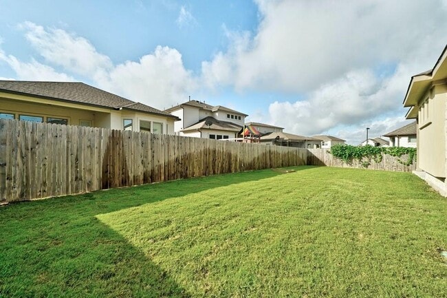 Building Photo - 6725 Denia Dr