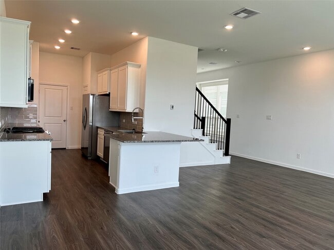 Building Photo - 5719 Foggy Vine Ct