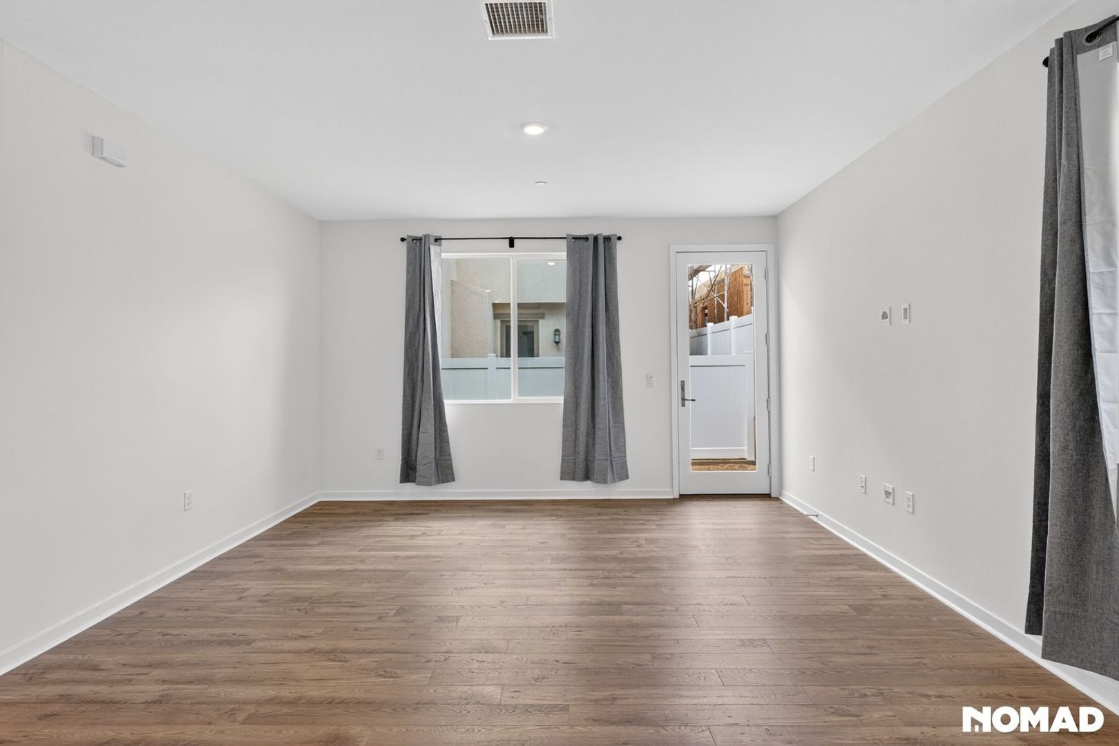 Building Photo - 26648 Jonquil Ave