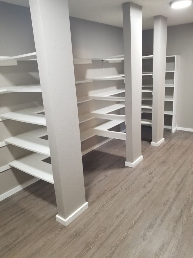 Building Photo - 9402 Moonlit Glade Rd