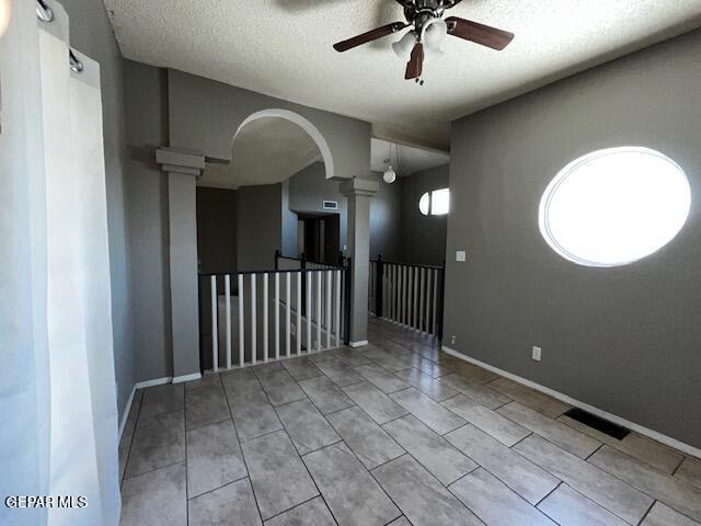 Building Photo - 1801 Rose Gate Way