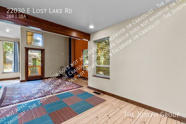 Building Photo - 22030 E Lost Lake Rd