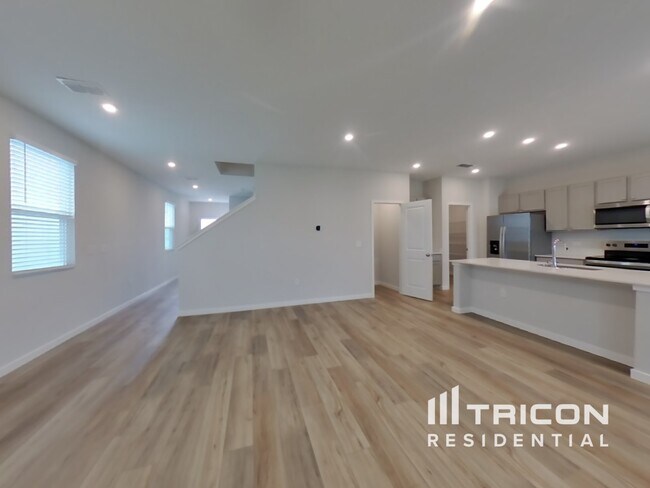 Building Photo - 68 Brazil Nut Cir