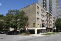 Building Photo - 5300 N Sheridan Rd