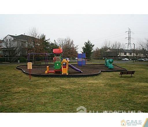 Building Photo - 5302 Hana Rd