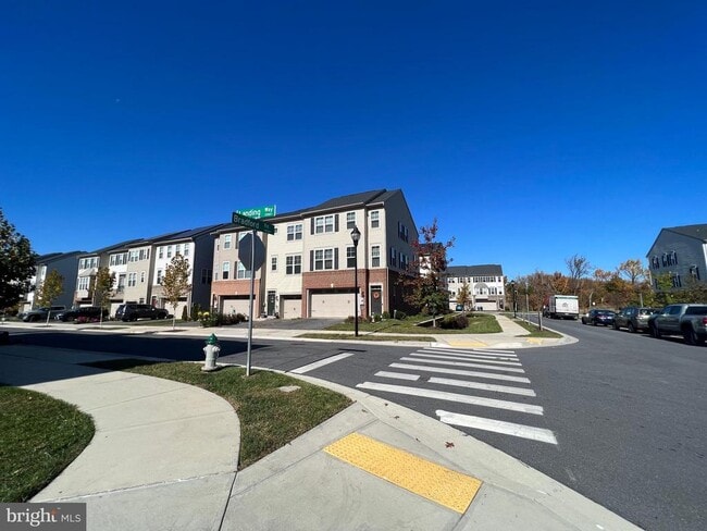 Building Photo - 3501 Landing Way