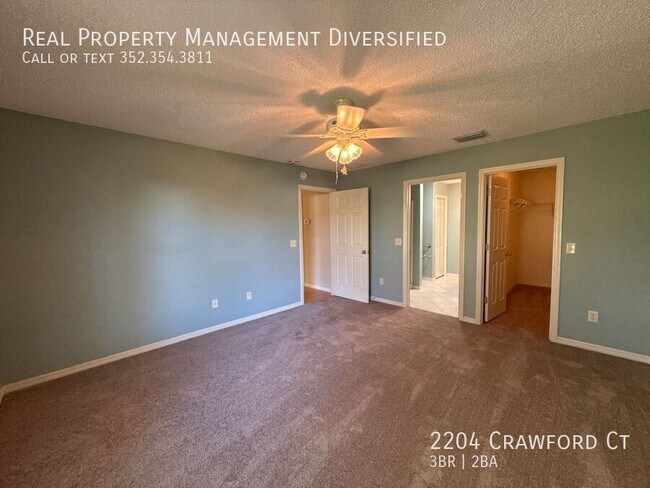 Building Photo - 2204 Crawford Ct