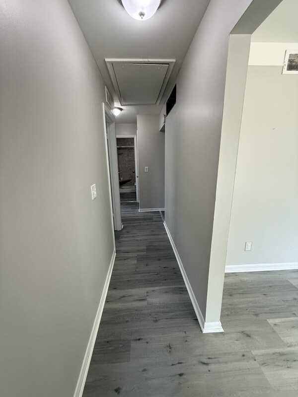 Building Photo - 4712 Weddel St