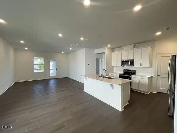 Building Photo - 214 N Finley Lndg Pkwy