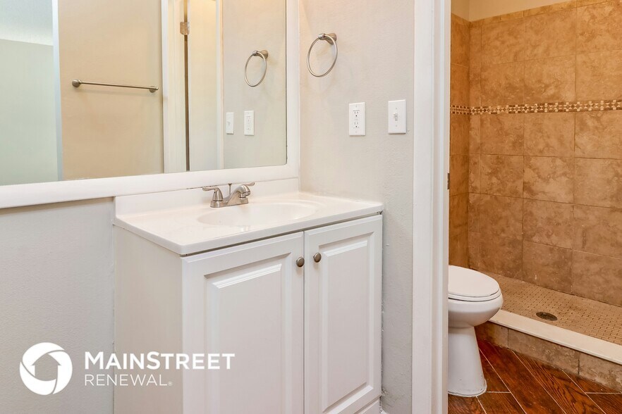 Building Photo - 2289 Crystalview Ct