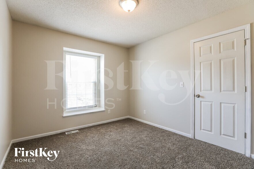 Building Photo - 16306 Harris Ave