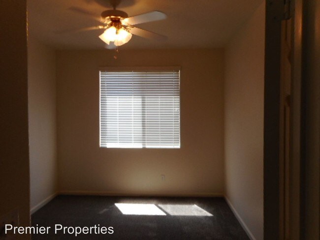 Building Photo - 4 br, 3 bath House - 4693 W Naomi Way