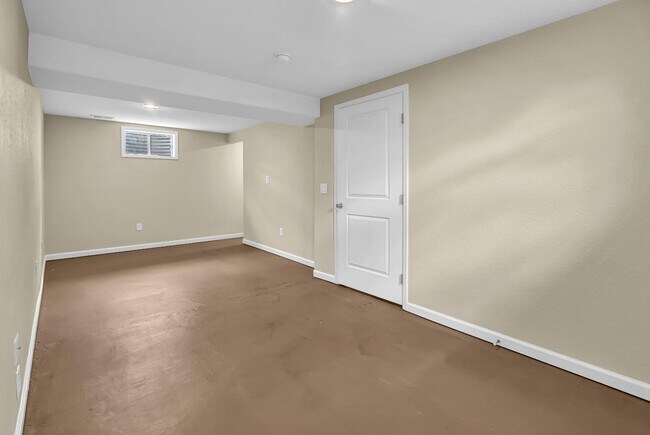Building Photo - 4559 Ashfield Dr