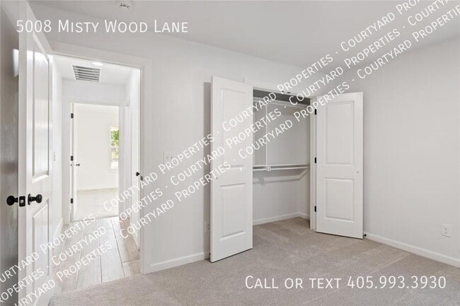 Building Photo - 5008 Misty Wood Ln