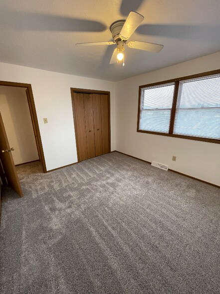 Building Photo - 110 Youngstown Rd