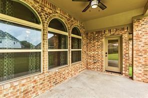 Building Photo - 6122 Garden Lakes Ln