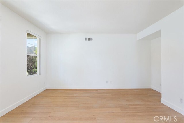 Building Photo - 11400 Bluebird Way