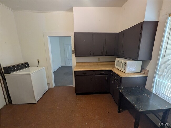 Building Photo - 63 Central Ave