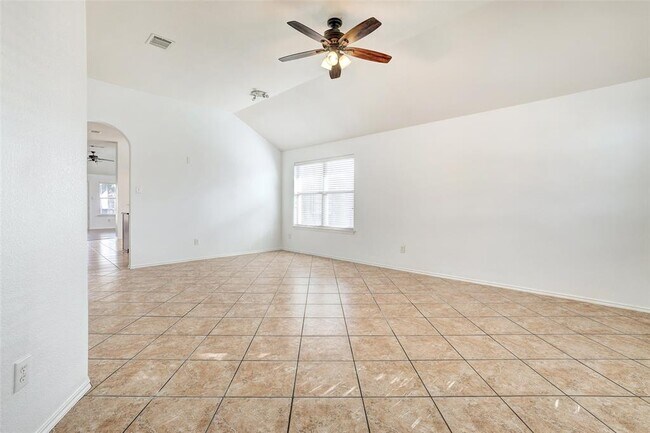 Building Photo - 1517 Rainbow Parke Dr