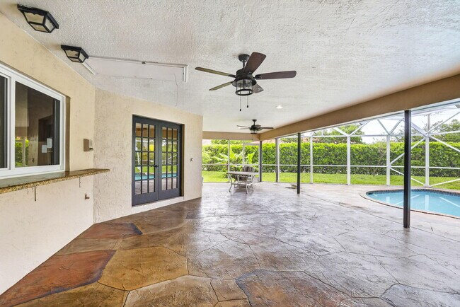 Building Photo - 2403 NW 118th Terrace
