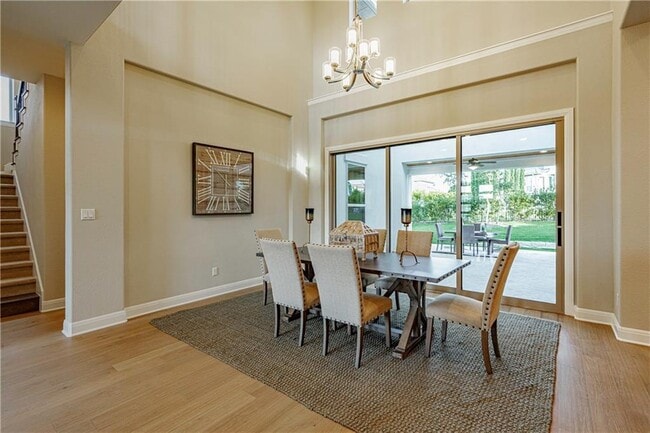 Building Photo - 511 Woodside Ter