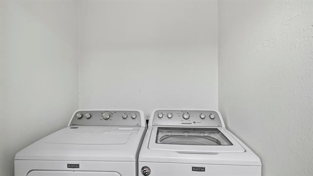 Building Photo - 5701 Claystone Cove