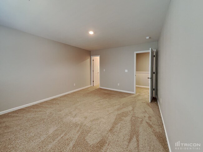 Building Photo - 414 Millridge Rd