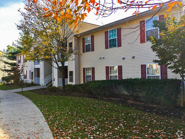 Building Photo - Woods at King George Apartments