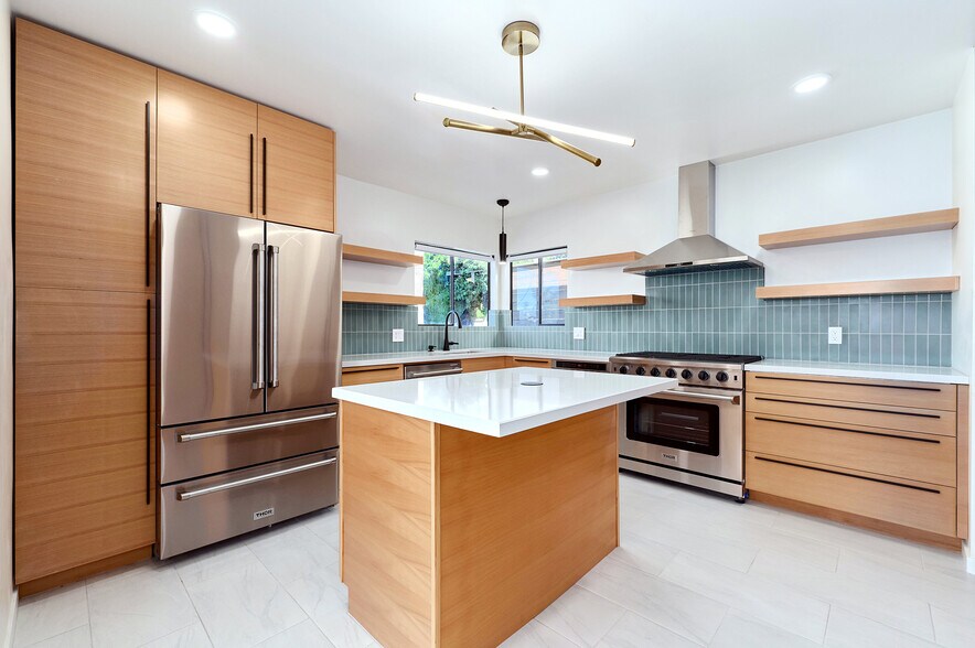 Kitchen - 1938 Clinton St