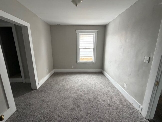 Building Photo - Charming 4-bed, 2-bath brick colonial home Contact KPM Detroit 313-429-3244